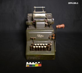 Adding Machine. (Images are provided for educational and research purposes only. Other use requires permission, please contact the Museum.) thumbnail
