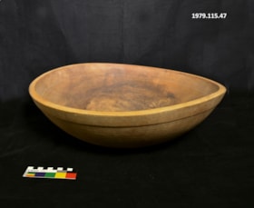 Butter Working Bowl. (Images are provided for educational and research purposes only. Other use requires permission, please contact the Museum.) thumbnail