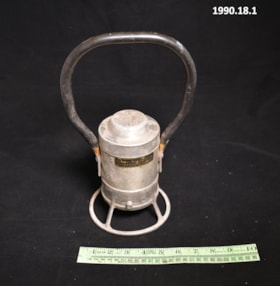 Brakeman's Lantern. (Images are provided for educational and research purposes only. Other use requires permission, please contact the Museum.) thumbnail