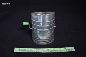 Flour Sifter. (Images are provided for educational and research purposes only. Other use requires permission, please contact the Museum.) thumbnail
