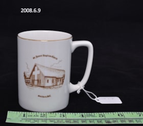 Commemorative Mug. (Images are provided for educational and research purposes only. Other use requires permission, please contact the Museum.) thumbnail