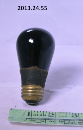 Lightbulb. (Images are provided for educational and research purposes only. Other use requires permission, please contact the Museum.) thumbnail