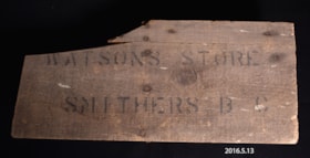 Box Fragment. (Images are provided for educational and research purposes only. Other use requires permission, please contact the Museum.) thumbnail