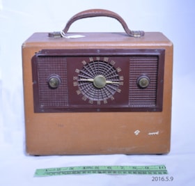 Fleetwood Radio. (Images are provided for educational and research purposes only. Other use requires permission, please contact the Museum.) thumbnail